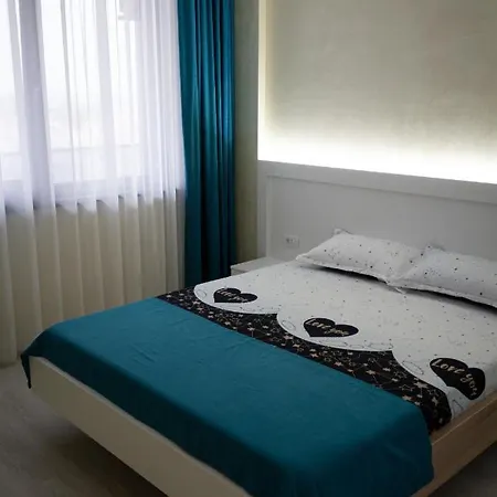 Sara Mamaia Nord Apartamento *