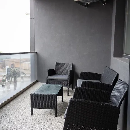 Sara Mamaia Nord Apartamento *